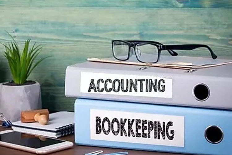 Bookkeeping vs Accounting – What’s the Difference?